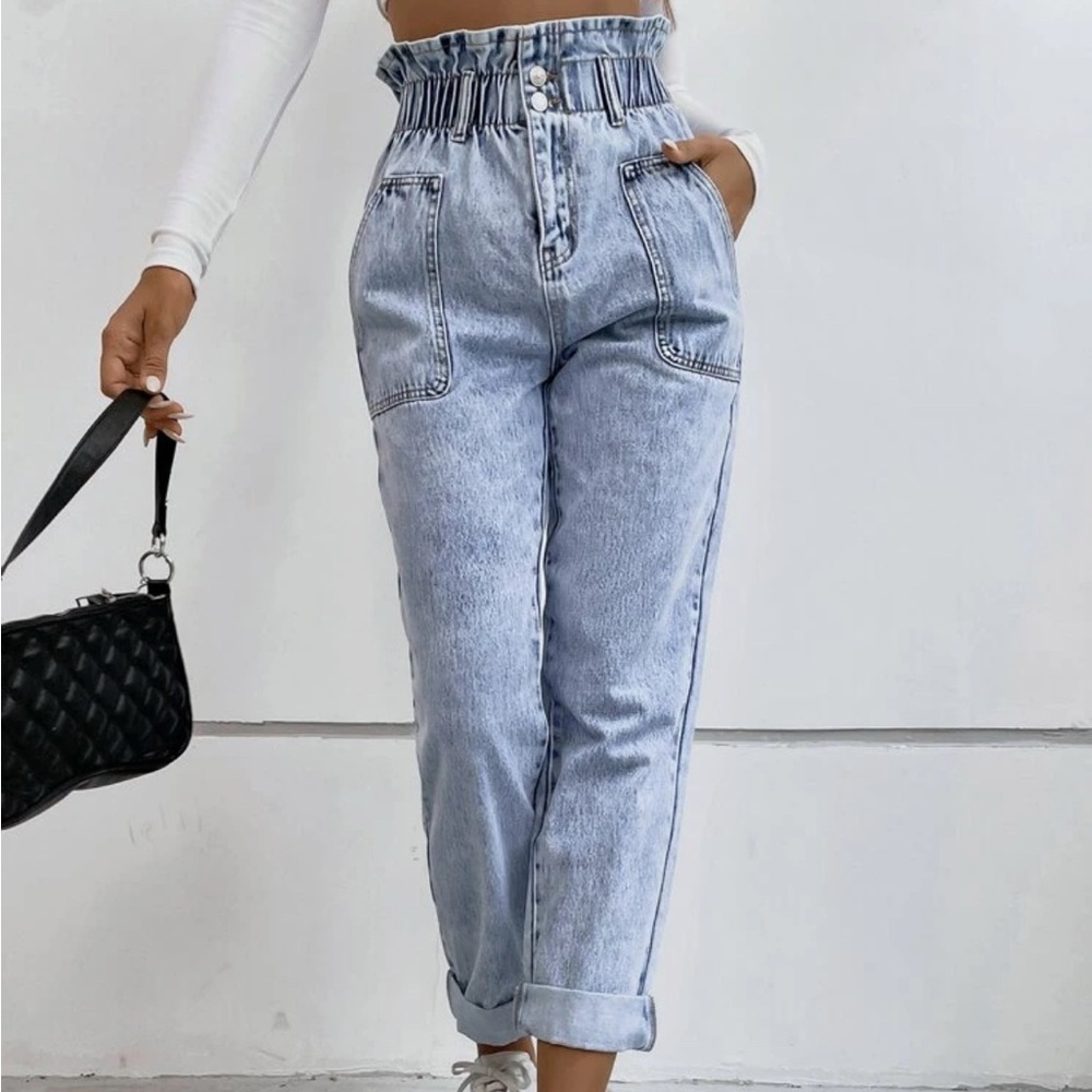 Light Blue High-Waisted Women's Jeans